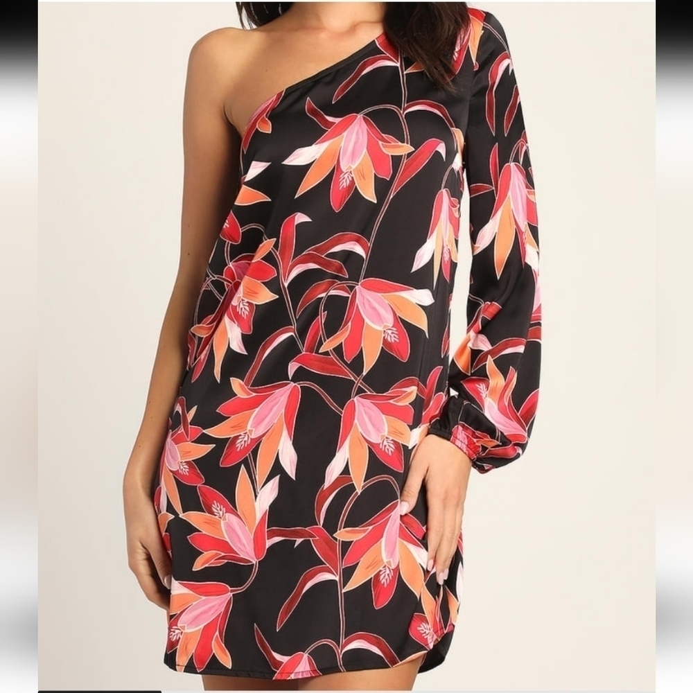 NWT Lulus Bahamas Beauty Black Tropical Print Satin One-Shoulder Dress Medium